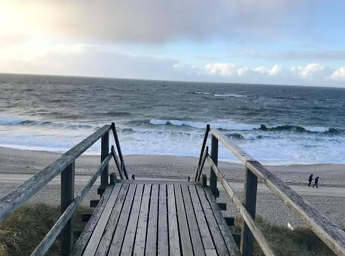 Hues-stroongoedj-haus-strandgut * Westerland